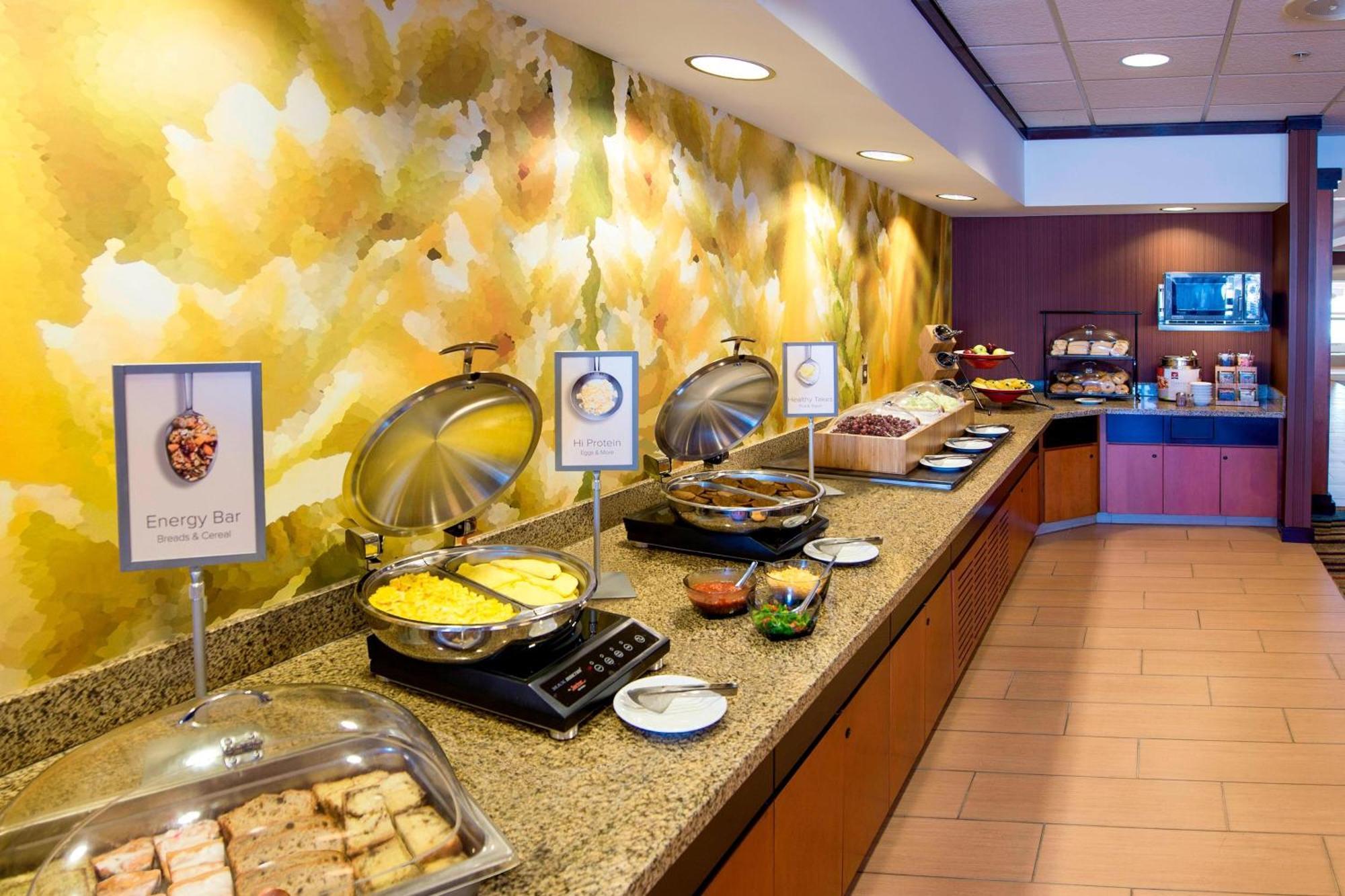 Fairfield Inn & Suites By Marriott Wausau Weston Екстер'єр фото