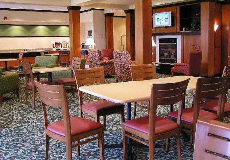 Fairfield Inn & Suites By Marriott Wausau Weston Екстер'єр фото